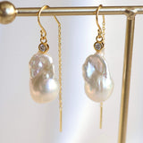 Barok ørekroge med kæde - forgyldt